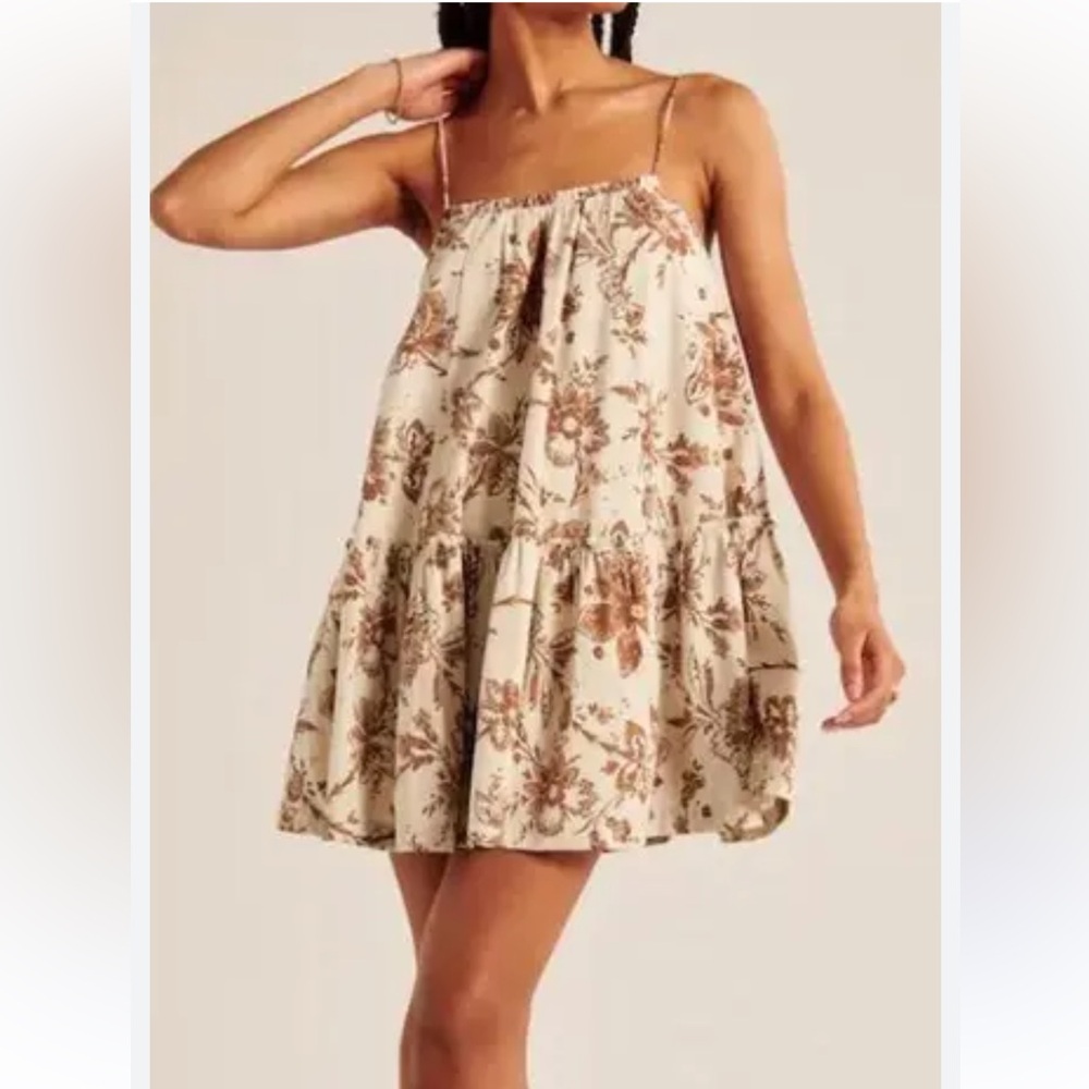 Abercrombie & Fitch Floral Cream Dress